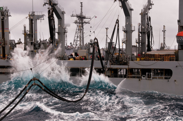 Large ship ocean water background #2 free wallpaper - medium preview image