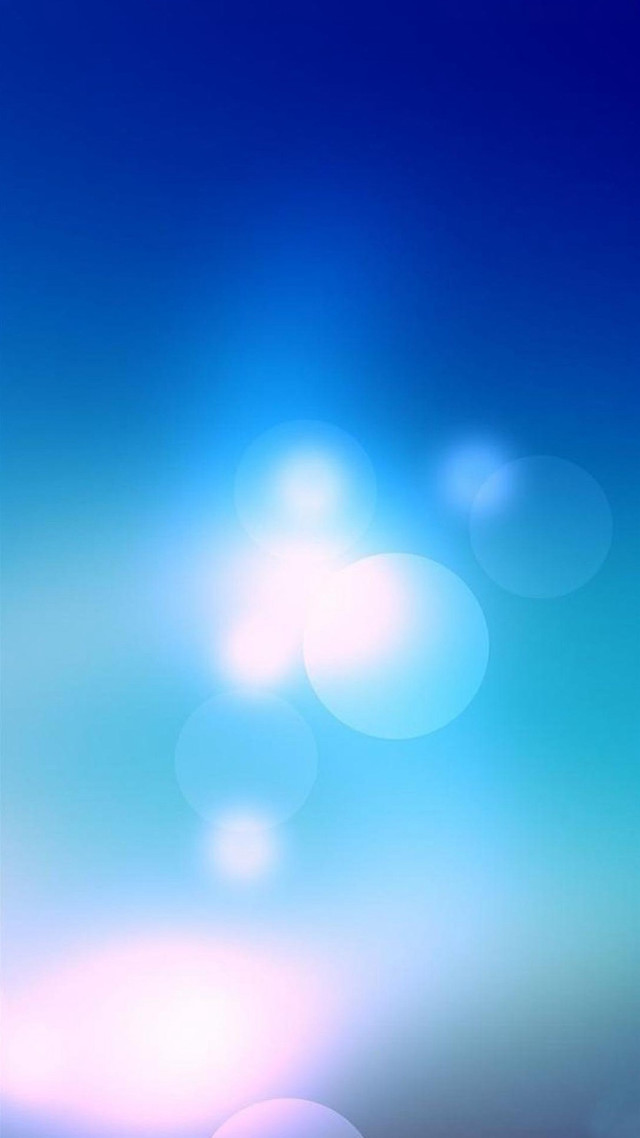 Blurry blue sky clouds white free wallpaper - medium preview image