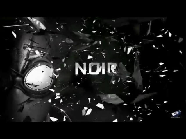 Black white clock broken glass free wallpaper - medium preview image