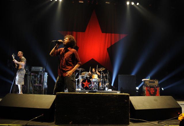 Band performing stage star red free wallpaper - medium preview image
