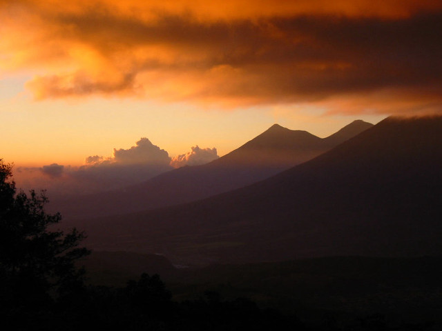 Sunset mountain range clouds trees free wallpaper - medium preview image