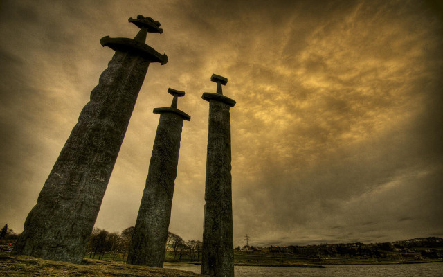 Tall stone pillars river cloudy free wallpaper - medium preview image