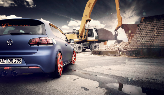 Blue car construction vehicle back free wallpaper for desktop - medium preview image