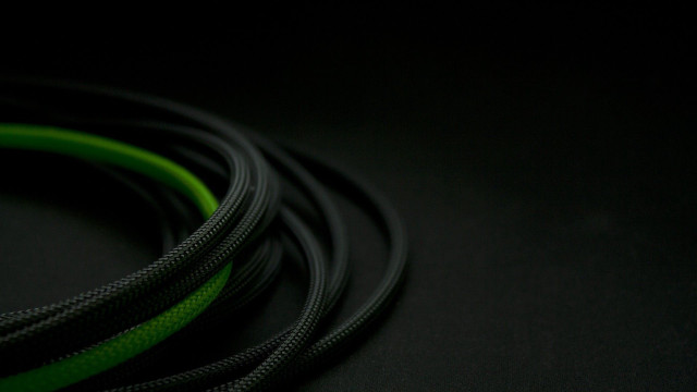Black green cord cobra cables free wallpaper - medium preview image