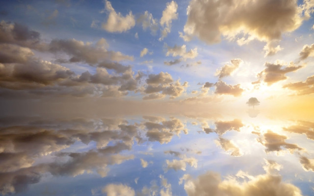 Large water clouds sunset horizon free wallpaper - medium preview image
