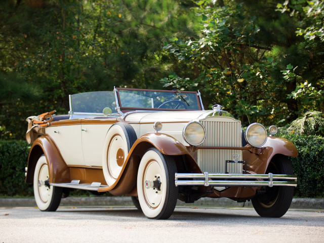 Old model car white top free wallpaper - medium preview image