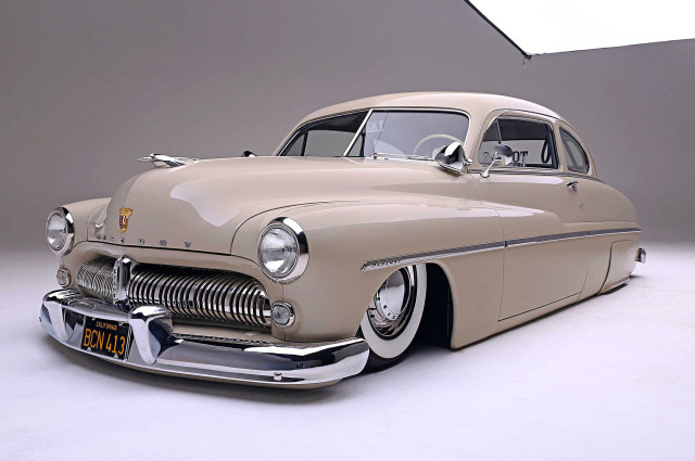 Classic car studio white background free wallpaper - medium preview image
