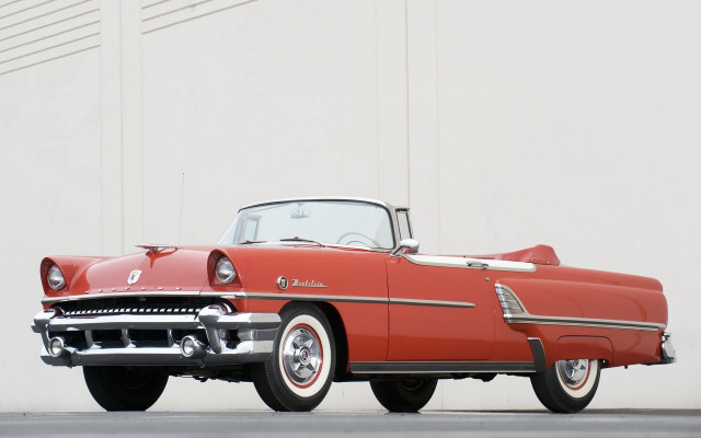 Red classic car white wall free wallpaper - medium preview image