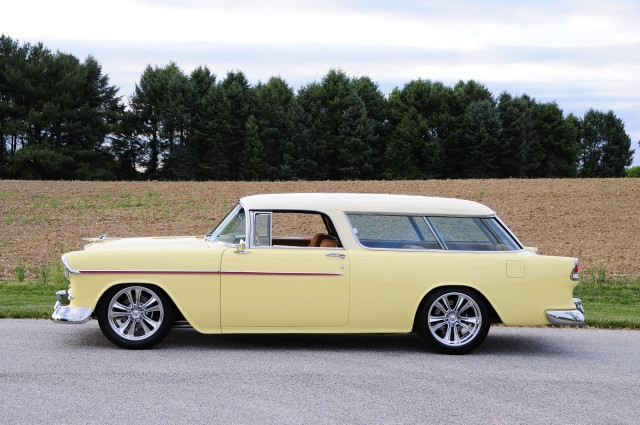 Yellow car parking lot field free wallpaper - medium preview image