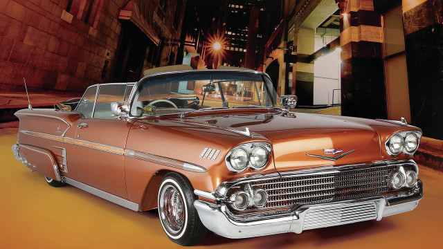 Classic car tunnel man woman free wallpaper - medium preview image