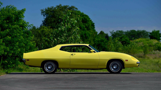 Yellow car parked road trees free wallpaper - medium preview image