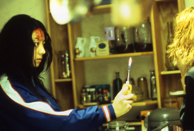 Woman makeup cellphone kitchen man free wallpaper - medium preview image