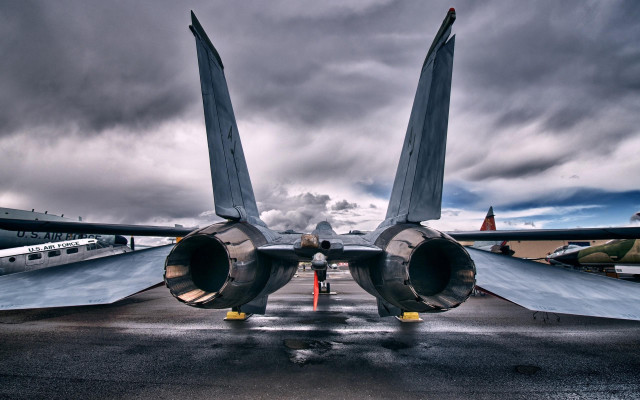 Jet plane runway cloudy sky #2 free wallpaper - medium preview image