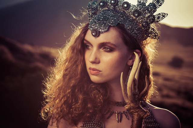 Woman crown horns hand image free wallpaper - medium preview image