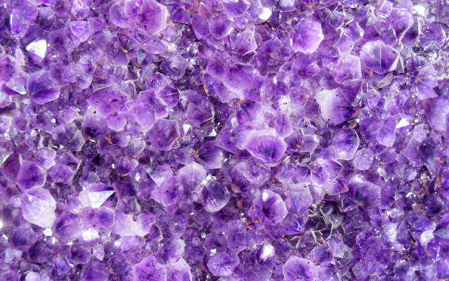 Purple rock crystals closeup white free wallpaper - medium preview image