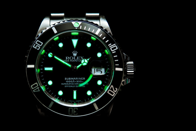 Watch green numbers black background free wallpaper - medium preview image
