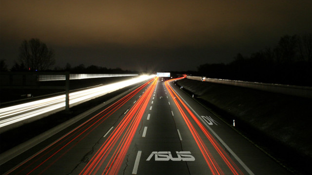 Highway traffic night long exposure free wallpaper - medium preview image