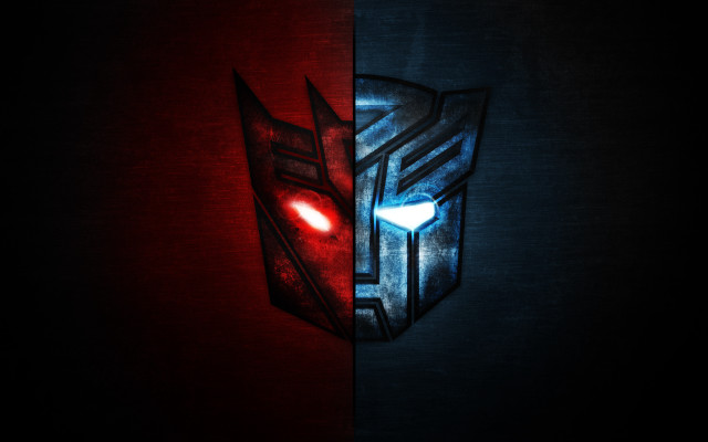 Red blue wall robot face free wallpaper - medium preview image