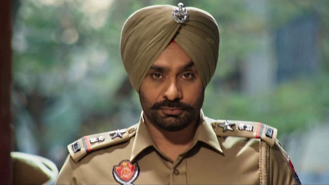 Man turban uniform badge camera free wallpaper - medium preview image