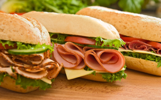 Closeup sandwich lettuce tomato meat free wallpaper - medium preview image