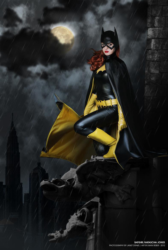 Bat woman rainy night gothic free wallpaper - medium preview image