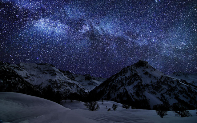 Night sky mountains snow trees free wallpaper - medium preview image