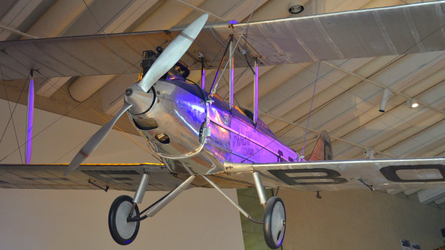 Small airplane ceiling purple light free wallpaper - medium preview image