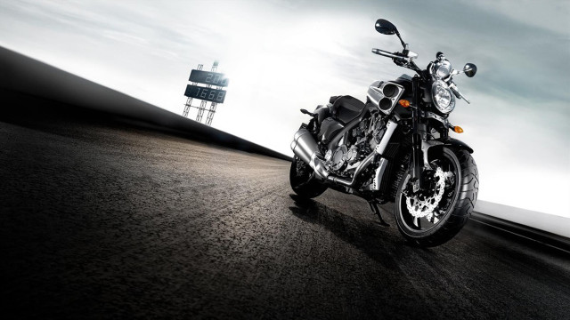 Motorcycle parked highway 101 cloudy free wallpaper - medium preview image