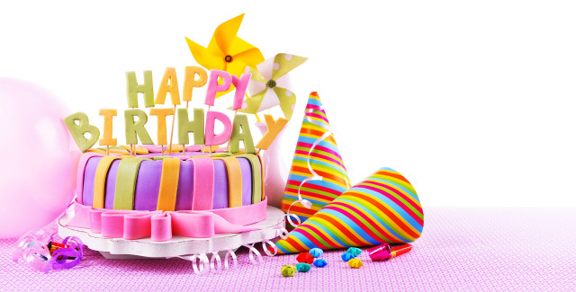 Birthday cake candles decorations table free wallpaper - medium preview image