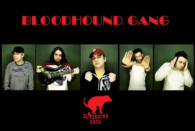 Men guitars hats holding hands free wallpaper - medium preview image