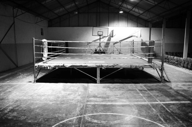 Basketball court hoop net middle free wallpaper - medium preview image