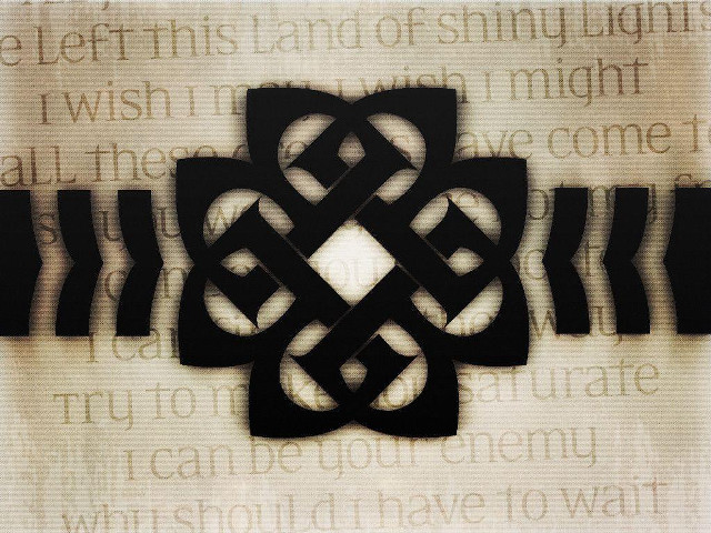 Celtic knot text black white free wallpaper - medium preview image