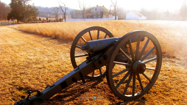 Cannon grass field house background free wallpaper - medium preview image