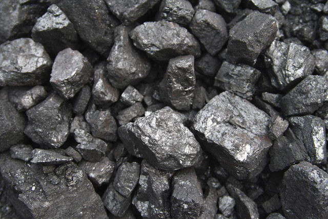 Coal pile black white incoherent free wallpaper - medium preview image