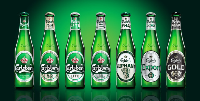 Beer group bottles green background free wallpaper - medium preview image