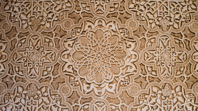 Close up wall pattern vase free wallpaper - medium preview image