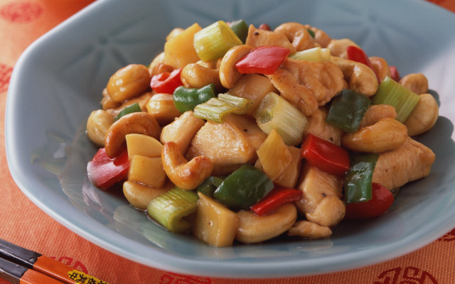 Chicken vegetables plate food tablecloth free wallpaper - medium preview image