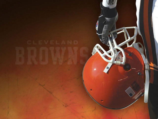 Football helmet uniform field player free wallpaper - medium preview image