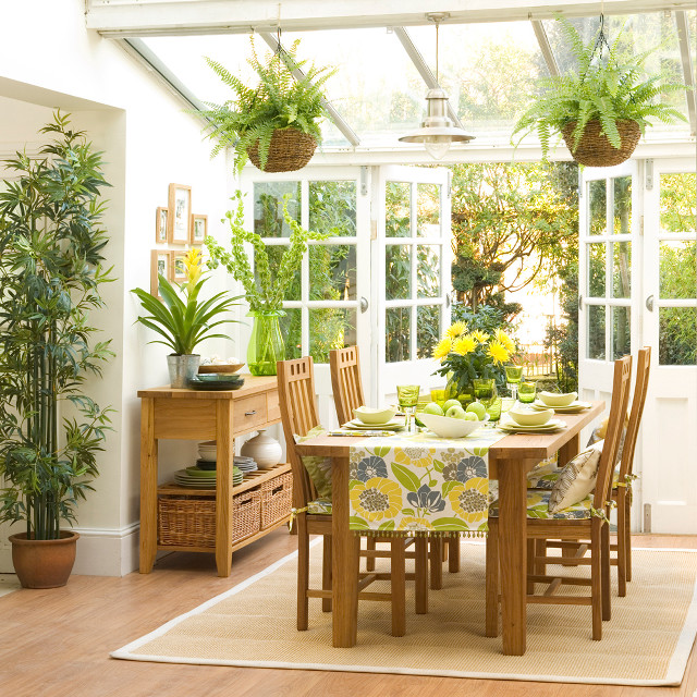 Dining room table chairs potted #2 free wallpaper - medium preview image