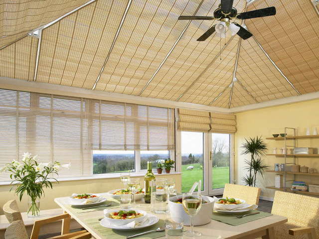Dining room table food vase free wallpaper - medium preview image