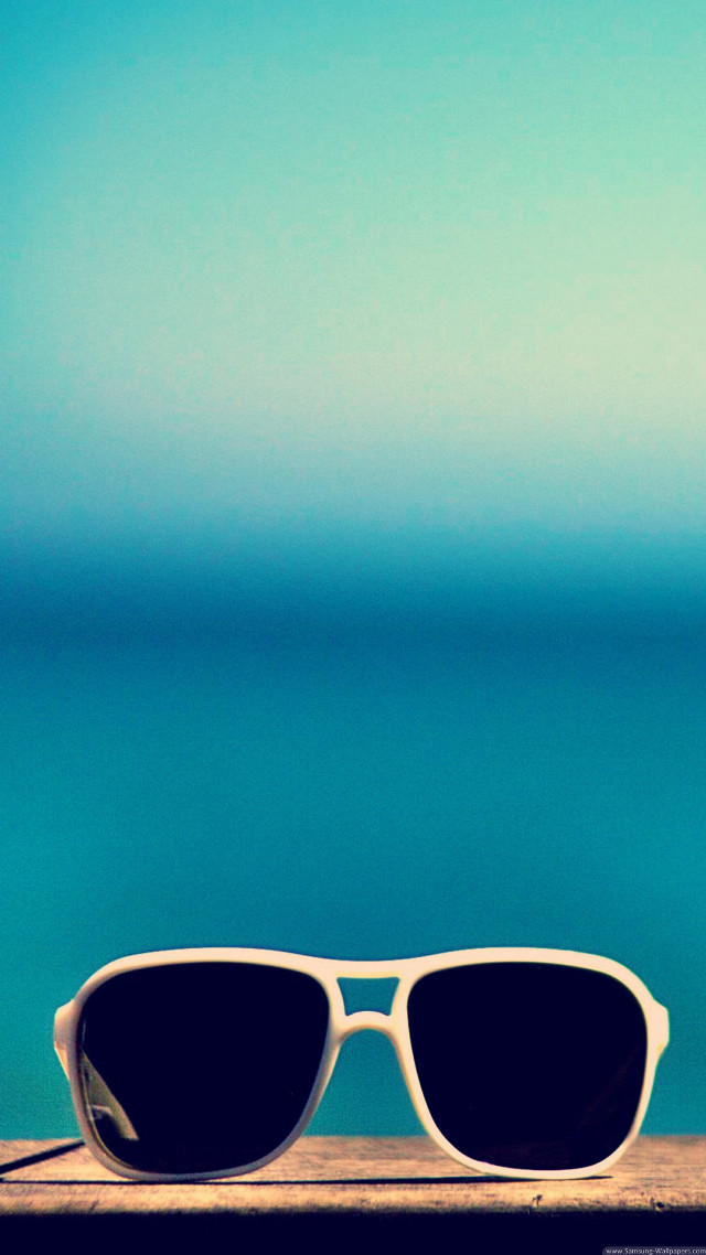 Sunglasses ocean drink beach ledge free wallpaper - medium preview image