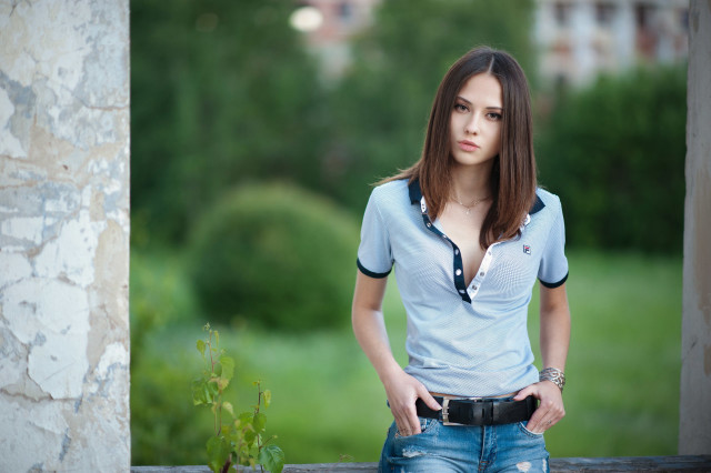 Woman bench hands pockets green free wallpaper - medium preview image