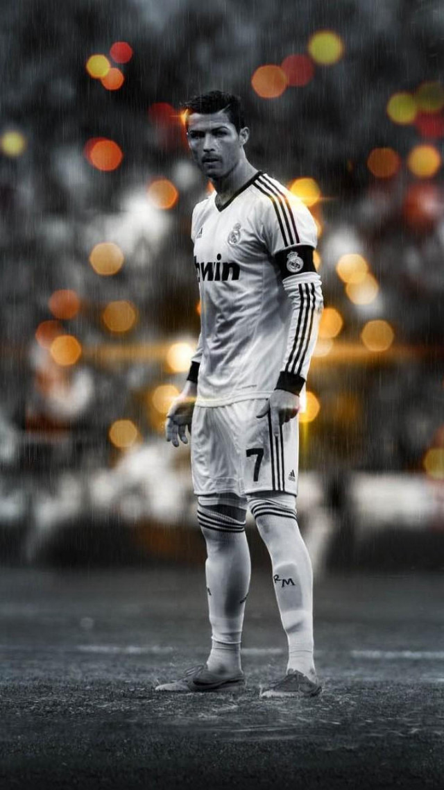 Soccer man rain white uniform free wallpaper - medium preview image