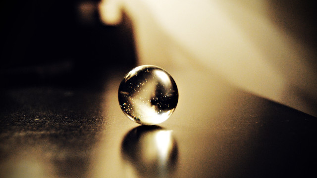 Shiny glass ball shiny surface free wallpaper - medium preview image