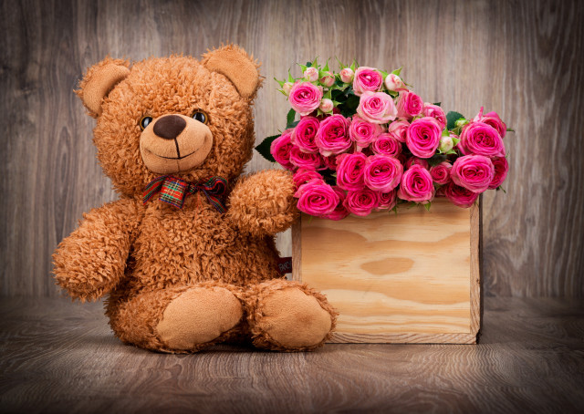 Teddy bear box roses wooden free wallpaper - medium preview image