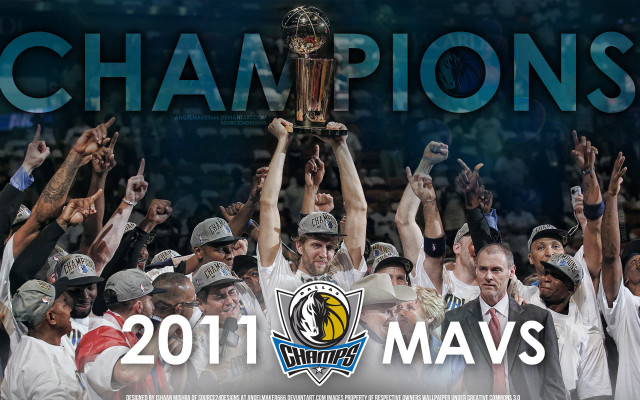 Trophy celebration men crowd hands free wallpaper - medium preview image