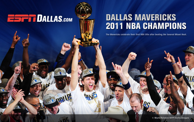 Trophy celebration crowd men caps free wallpaper - medium preview image