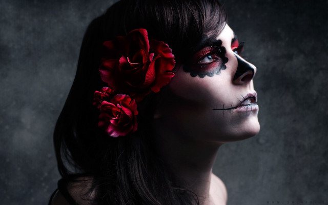 Woman makeup flower hair looking free wallpaper for desktop - medium preview image