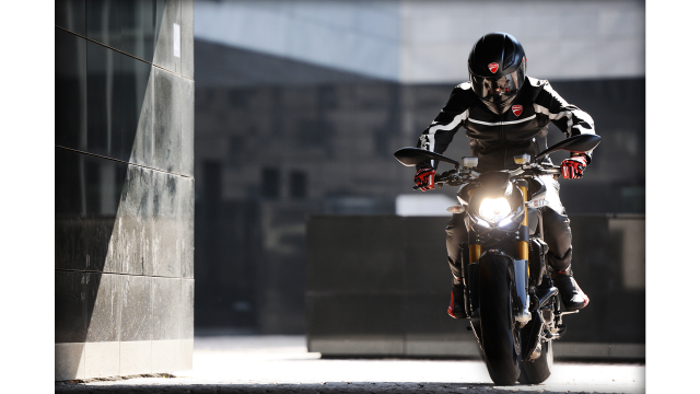 Motorcycle city sun helmet gloves free wallpaper - medium preview image