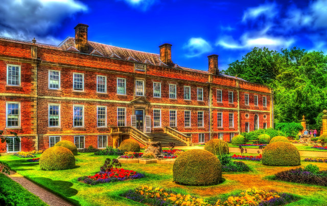 Large brick building garden staircase free wallpaper - medium preview image